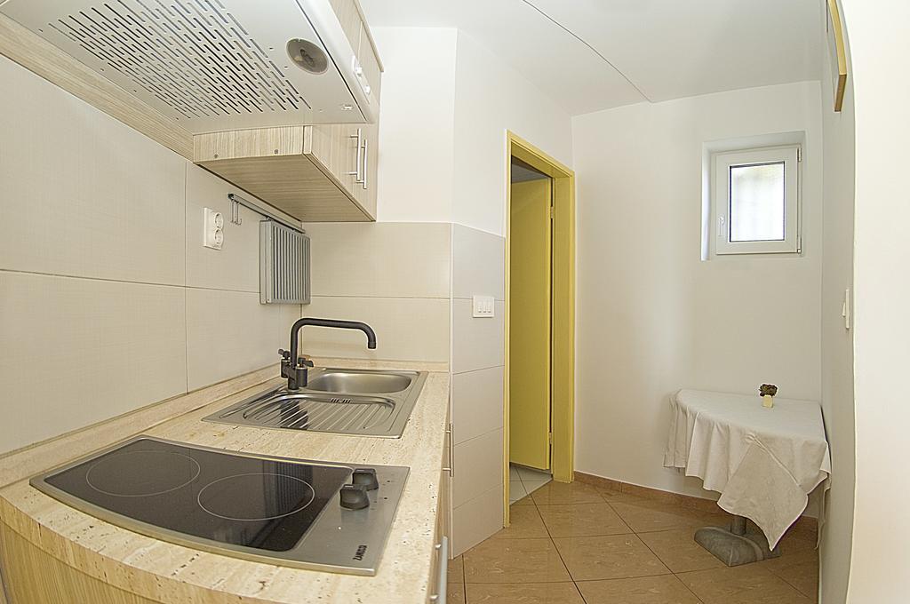 Apartments Tomato 1 Novigrad Istria Exteriör bild