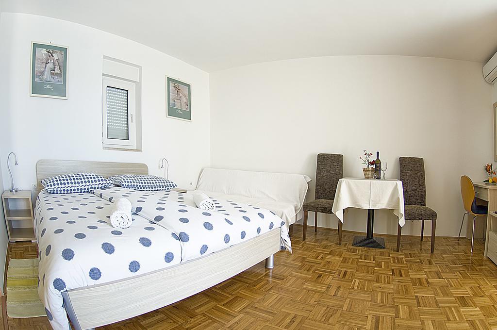 Apartments Tomato 1 Novigrad Istria Exteriör bild